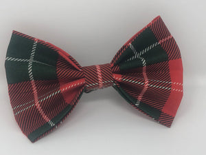 Red and Green Pet Bow Tie